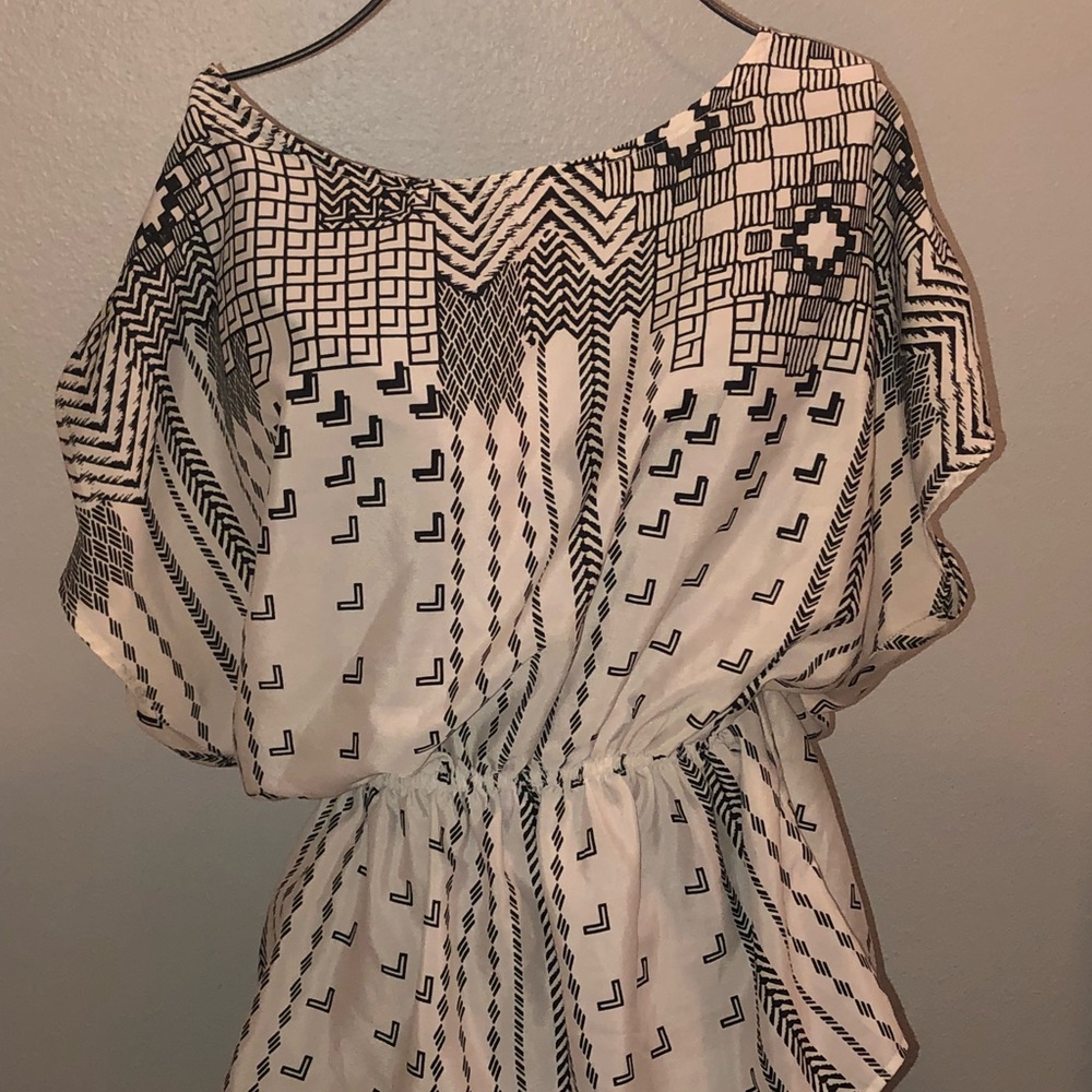 🌟Flowy top size Large🌟
